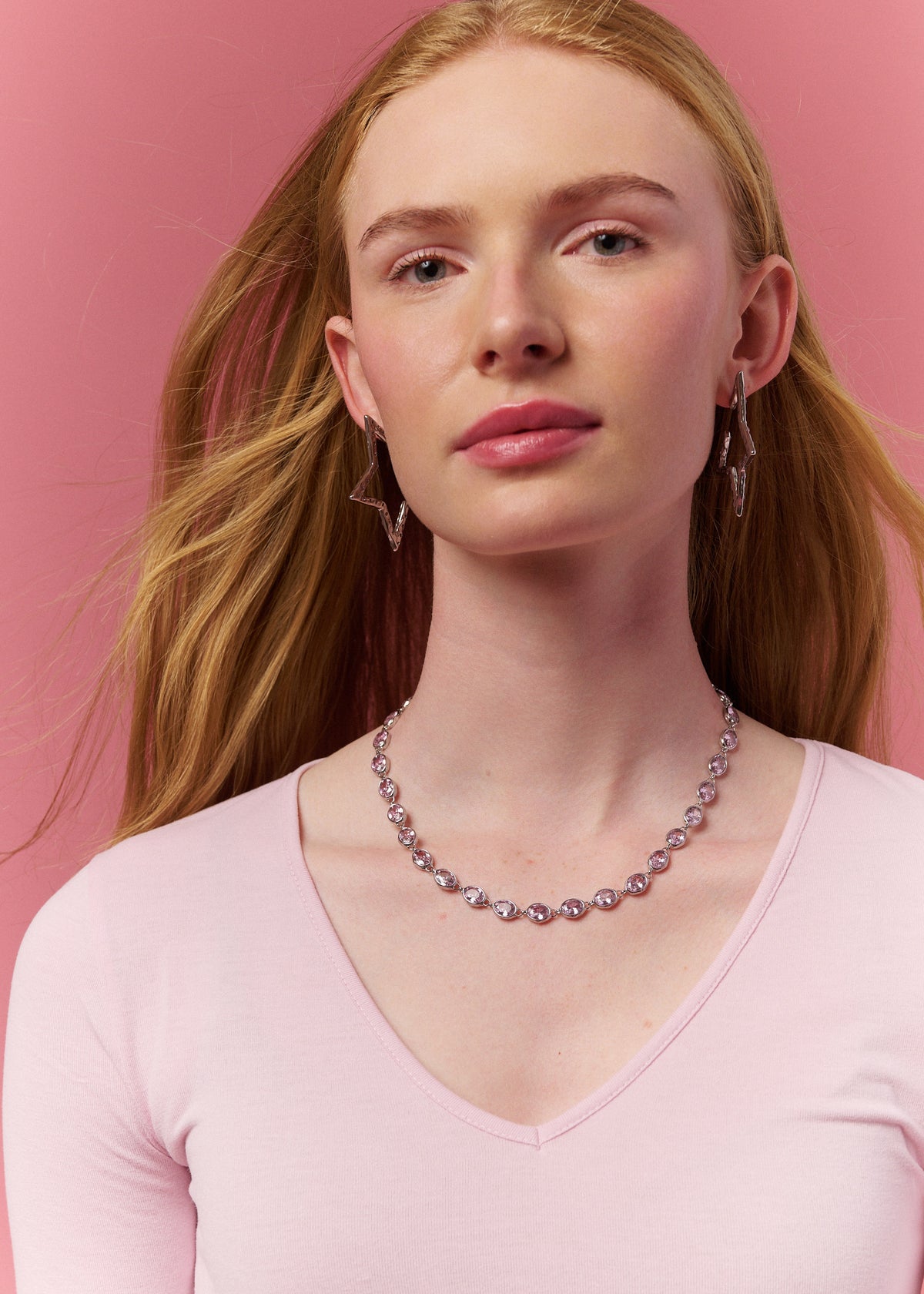 BRAT PINK NECKLACE IN SILVER