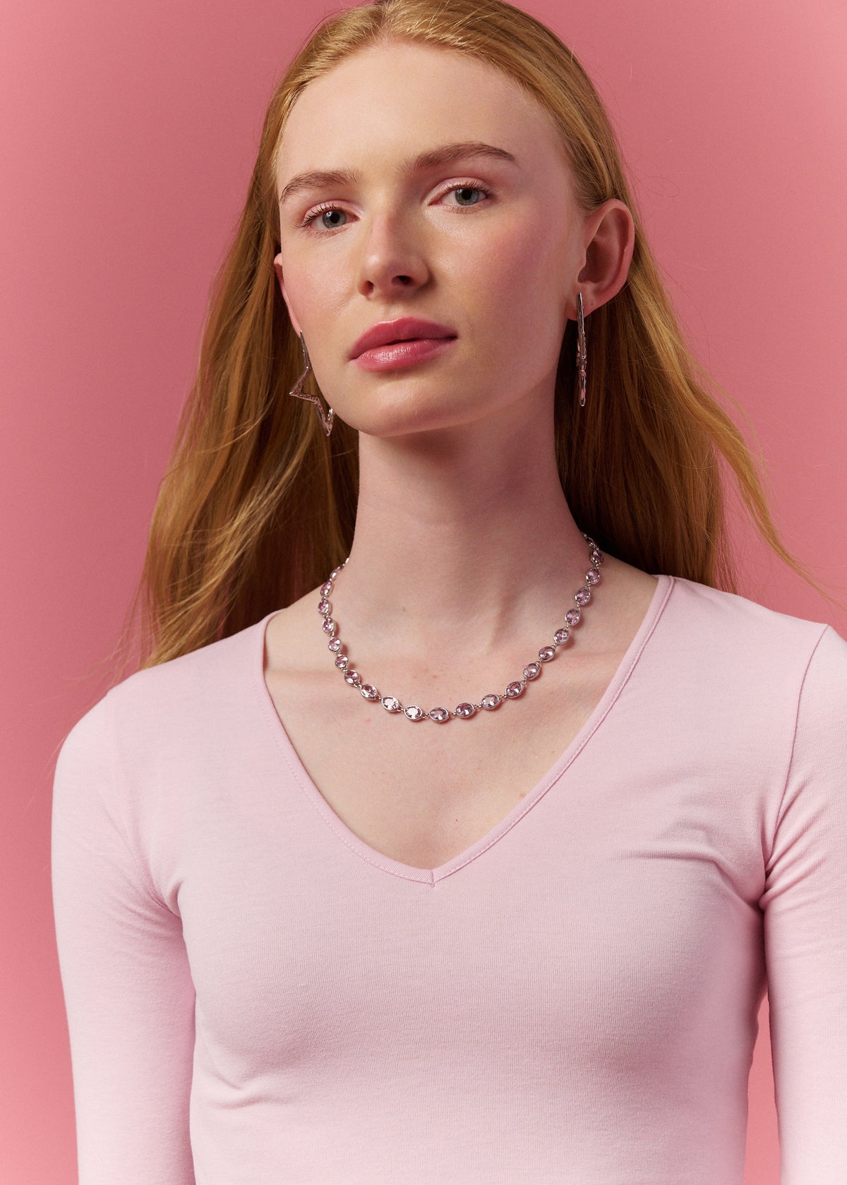 BRAT PINK NECKLACE IN SILVER