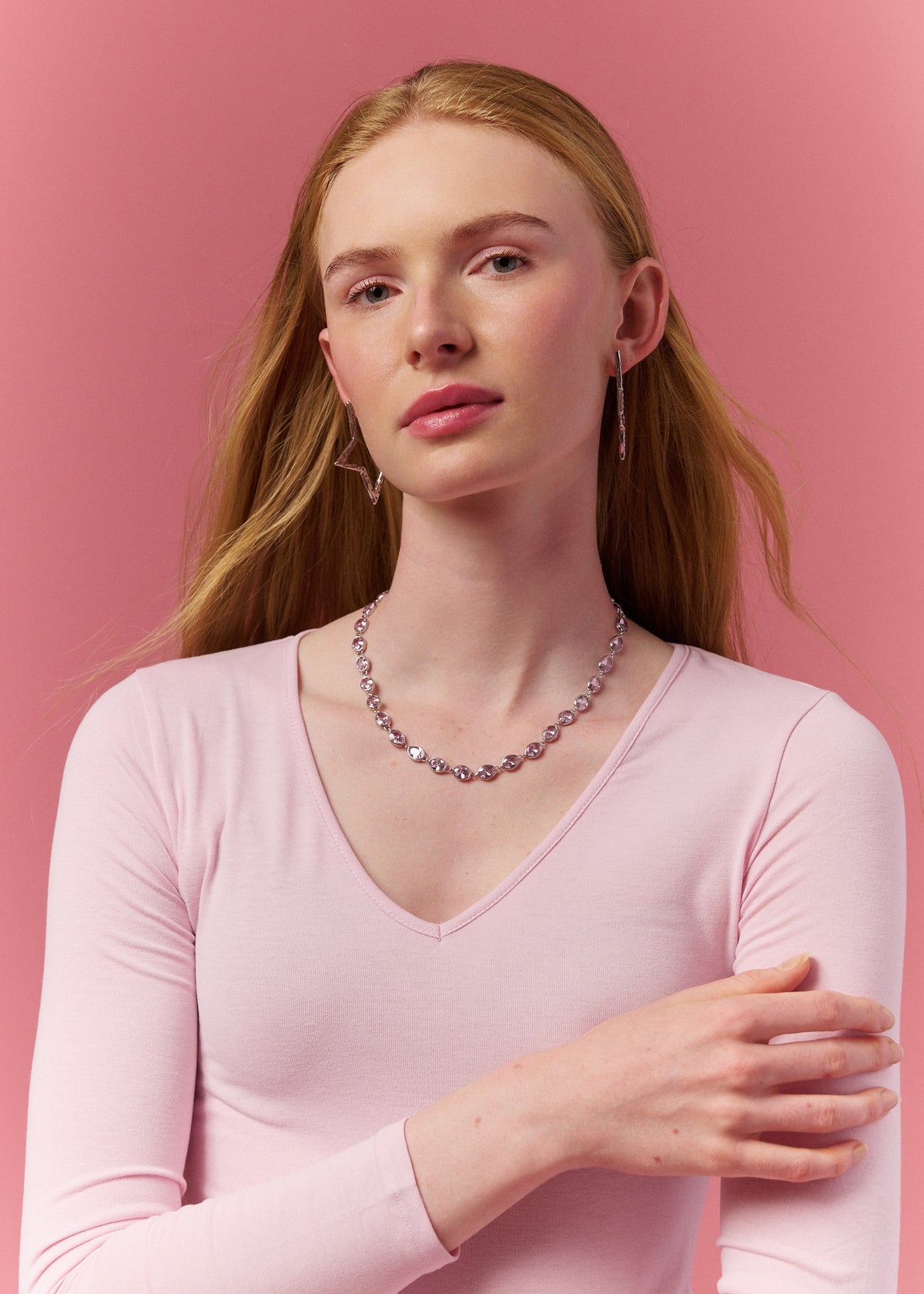 BRAT PINK NECKLACE IN SILVER