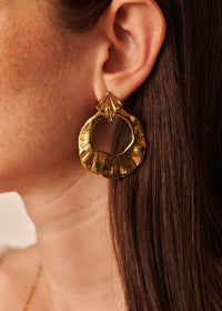 GARDENIA EARRINGS