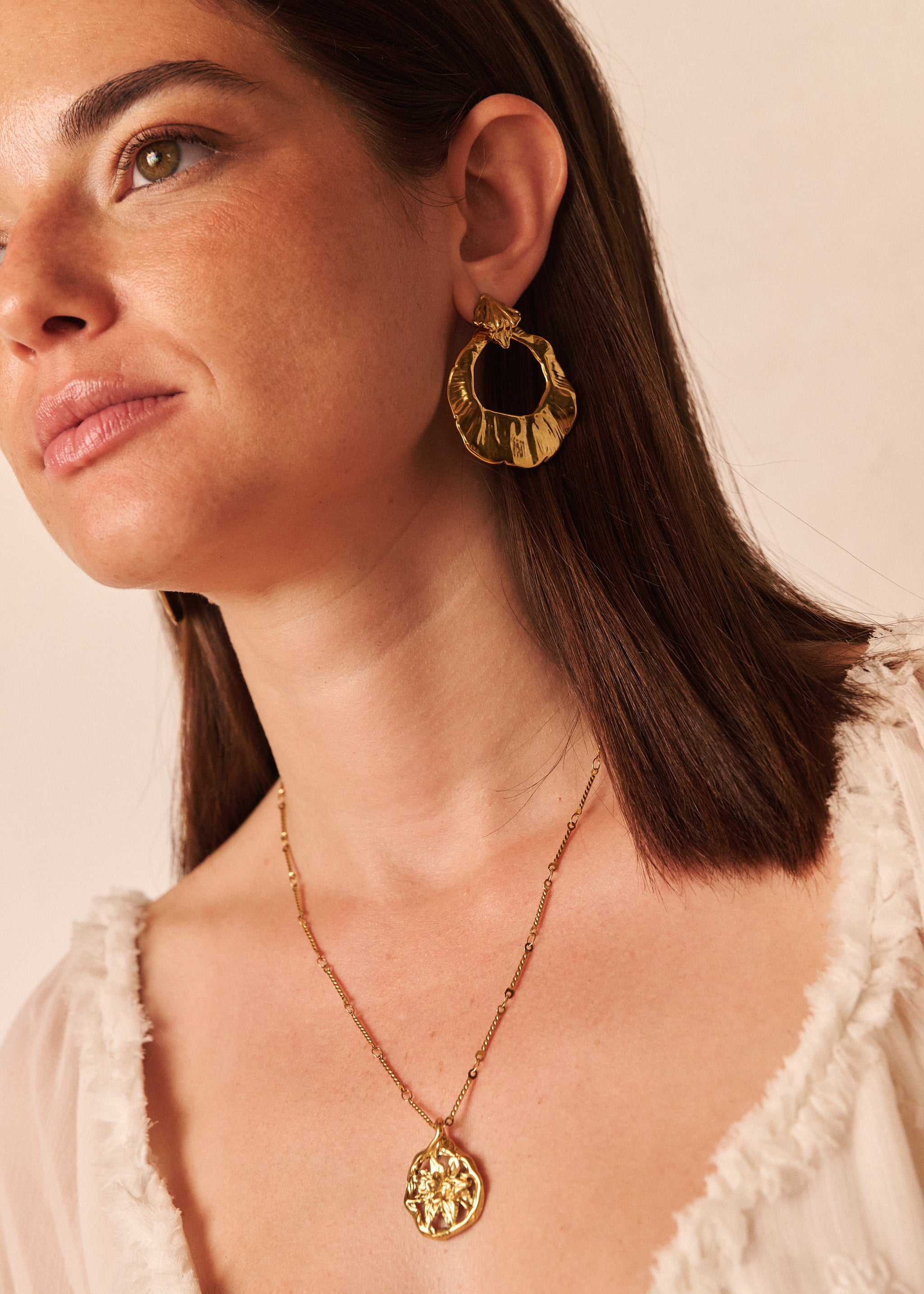 GARDENIA EARRINGS