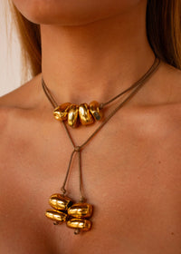 EL COLLAR DE ACEITUNAS