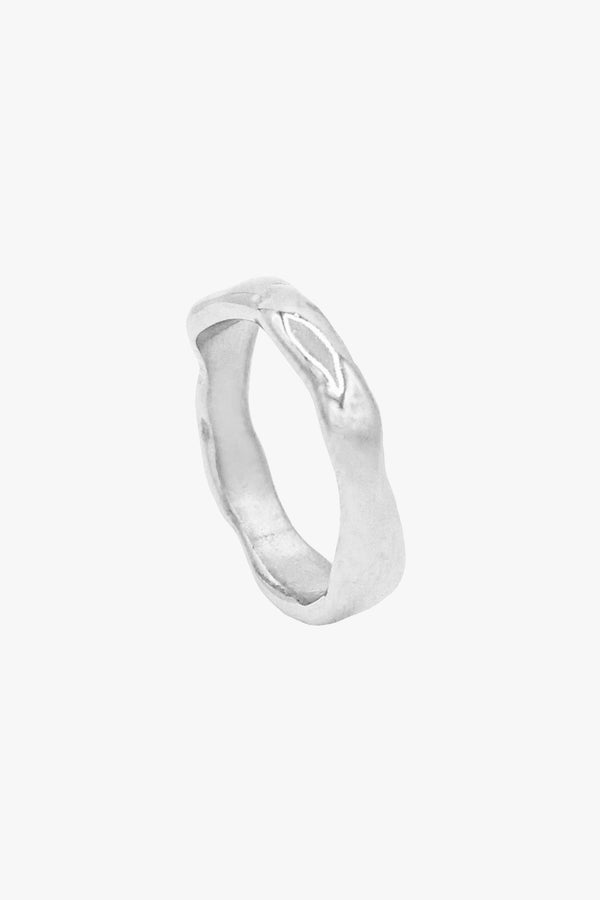 THE FRONTIER RING PLATA